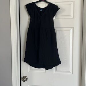 Summer linen dress with pockets